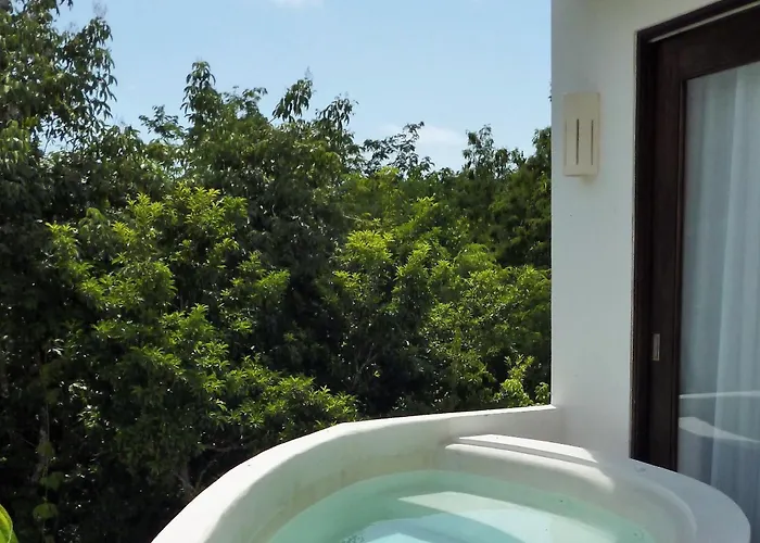 Appart hôtel Mak Nuk Village - Clothing Optional