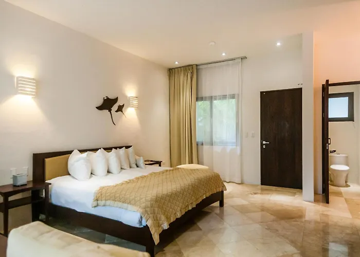Appart hôtel Mak Nuk Village - Clothing Optional 3*