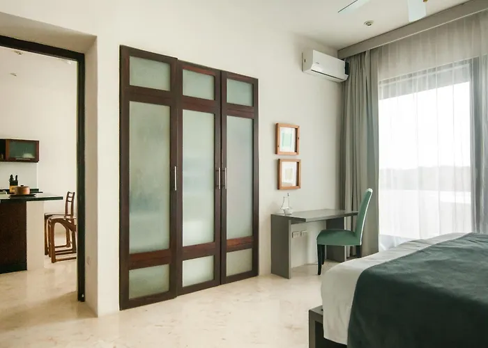 Appart hôtel Mak Nuk Village - Clothing Optional 3*