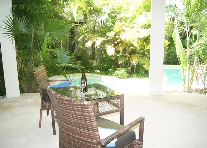 Appart hôtel Mak Nuk Village - Clothing Optional 3*