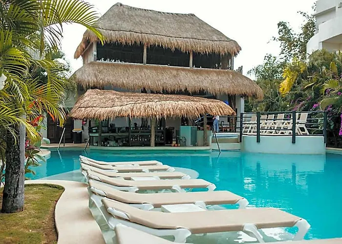 Appart hôtel Mak Nuk Village - Clothing Optional 3*