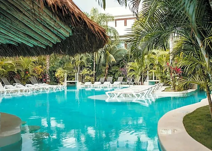 Appart hôtel Mak Nuk Village - Clothing Optional