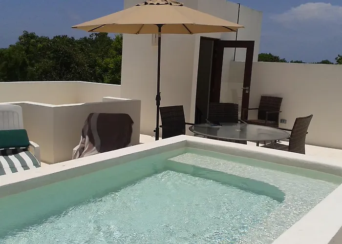 Appart hôtel Mak Nuk Village - Clothing Optional