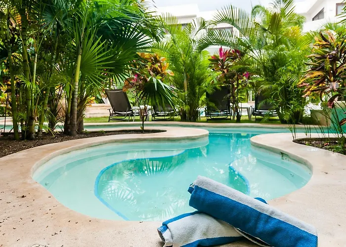 Appart hôtel Mak Nuk Village - Clothing Optional 3*
